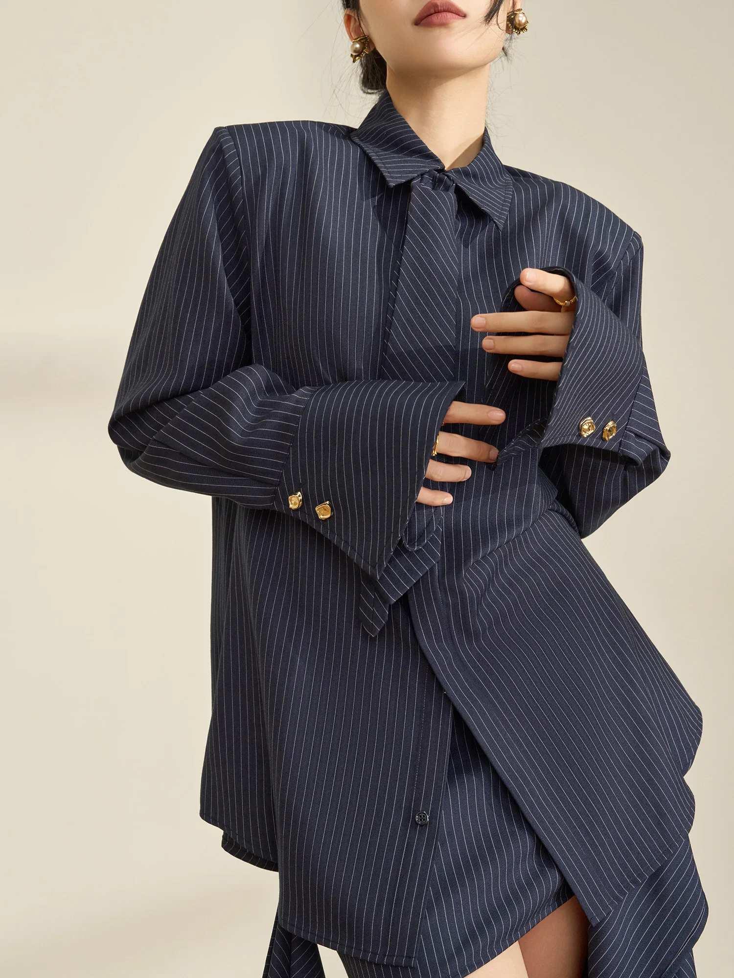 

Spring 2026 Blue Striped Shirt And Asymmetric Skirt Set Women's Professional Clothing Casual Commute Fashion Ensemble