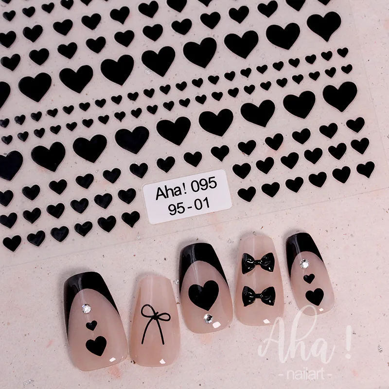 ラブネイルステッカー 2025 新スタイル ハートメタル レッドネイルステッカー ネイルアクセサリー 裏面粘着 マニキュアデコレーション デカール DIY