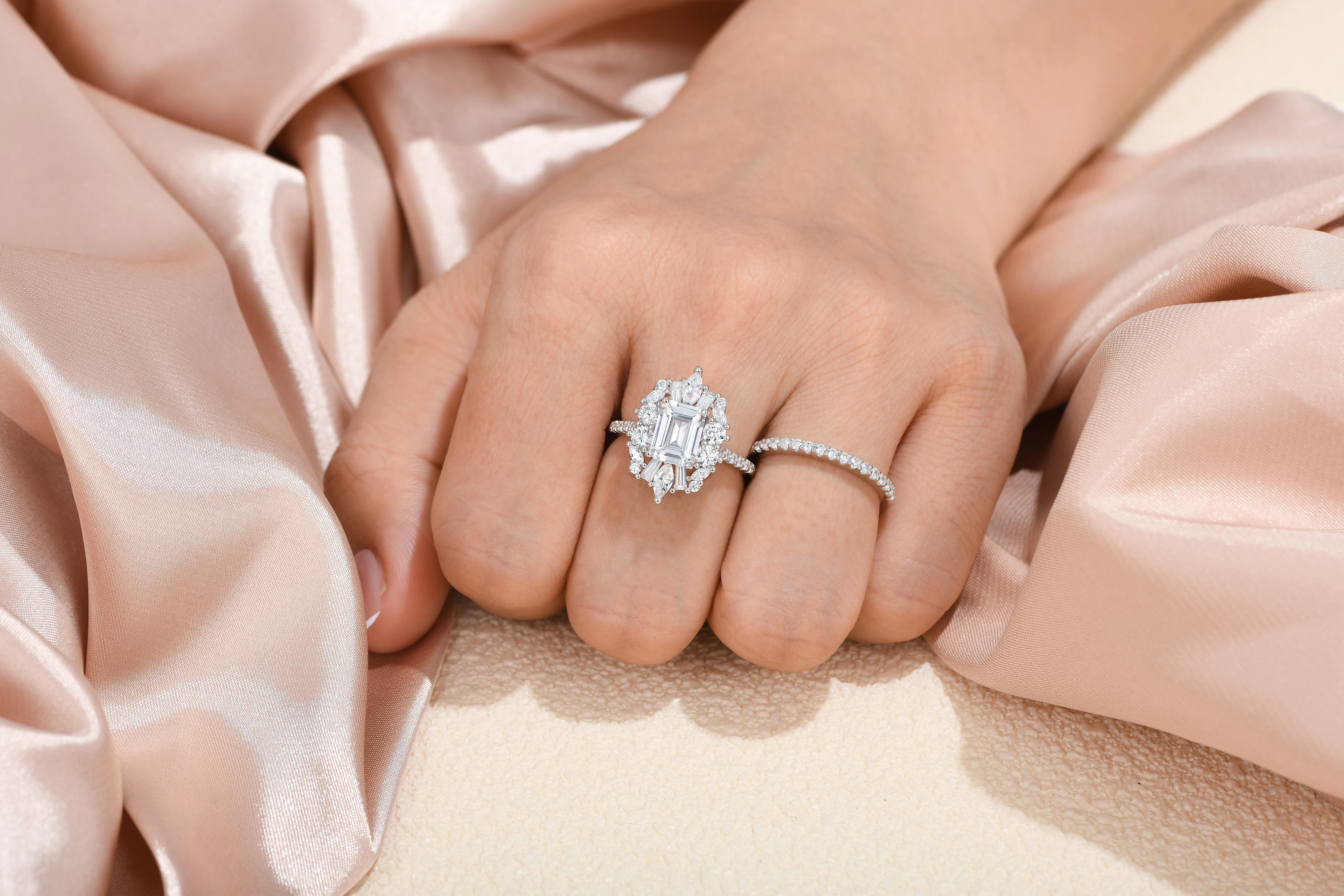 Newshe Vintage Emerald Cut Wedding Ring Set Engagement Rings for Women 925 Sterling Silver 5A Cubic Zirconia Fine Jewelry Gift