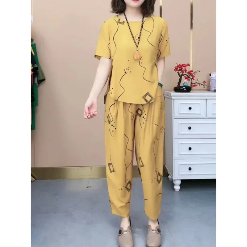 Mom's Fashion Age Reducing Clothing Middle-aged And Elderly Women's Suit 2023 Summer New Crop Tops Pants Two Piece Set For Women