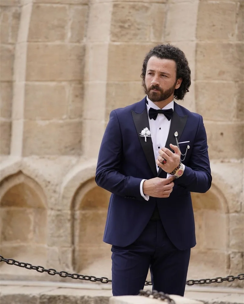 Abiti da uomo blu Navy per smoking da sposo da sposa 2 pezzi Blazer + pantaloni abito da ballo formale su misura abbigliamento da ufficio giacca da lavoro