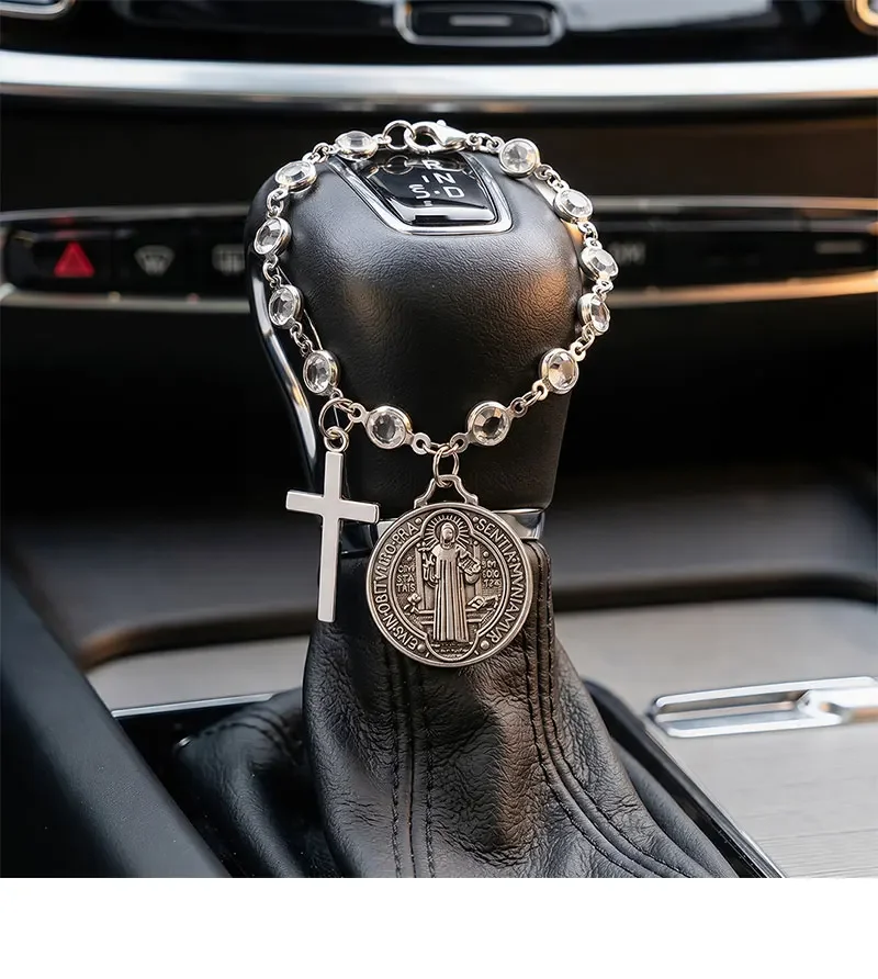 Katholisches Schutzrosenkranz-Autozubehör, St. Benedikt-Medaillon & Kreuzanhänger für die Auto-Innenausstattung, religiöser Schutzanhänger – Detail 4