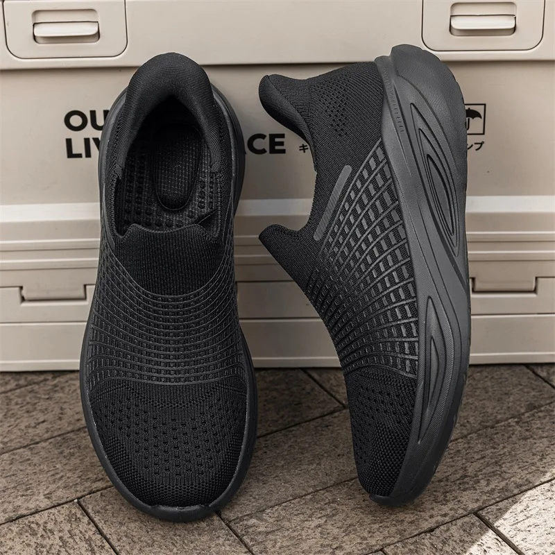 

Men Women Slip on Walking Shoes Fashion Men Sneakers Breathable Lightweight Athletic Gym Men Tenis Footwear Casual Sneaker