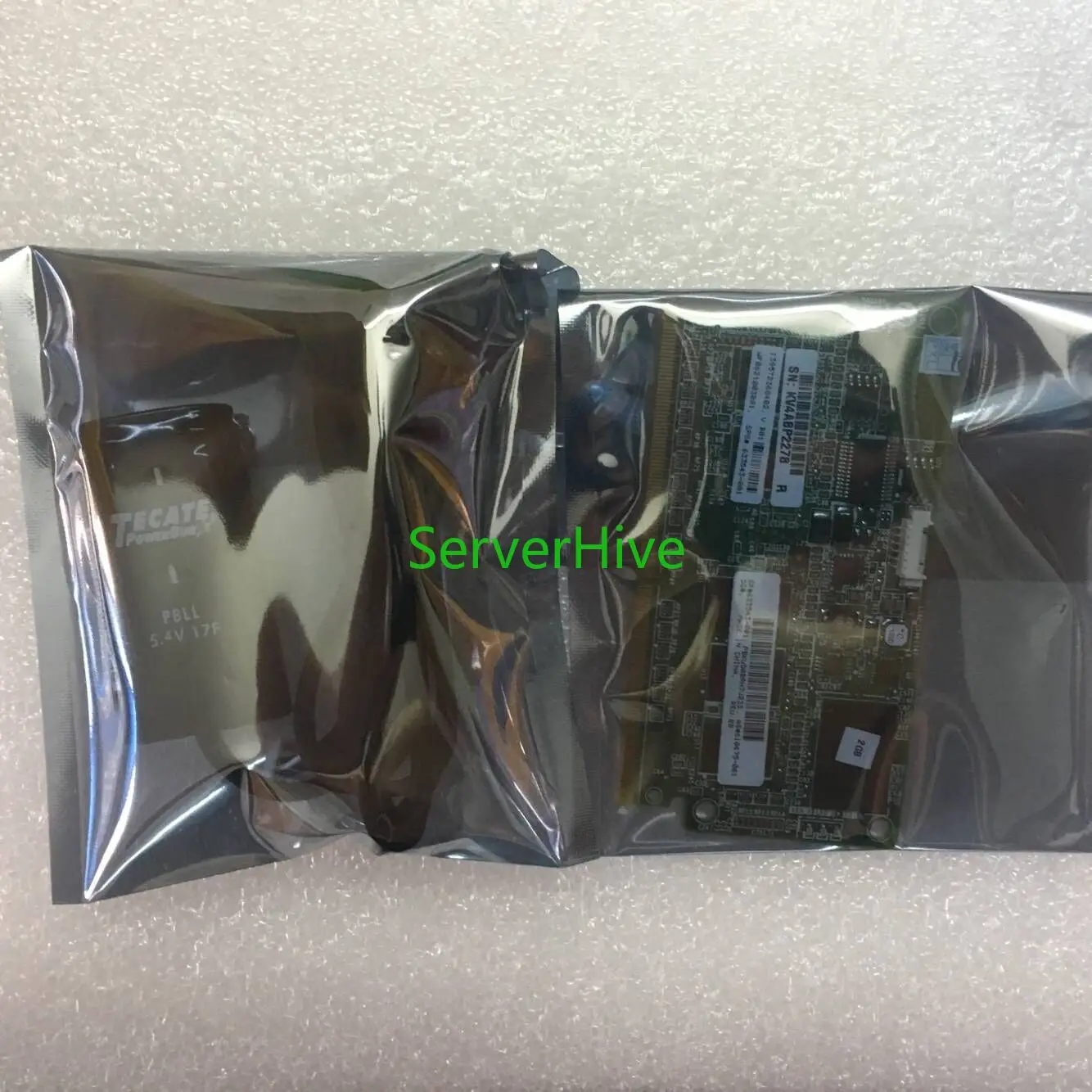 

Модуль Smart Array 2 ГБ кэш-памяти FBWC с аккумулятором 633543-001 для P222 P420 P421