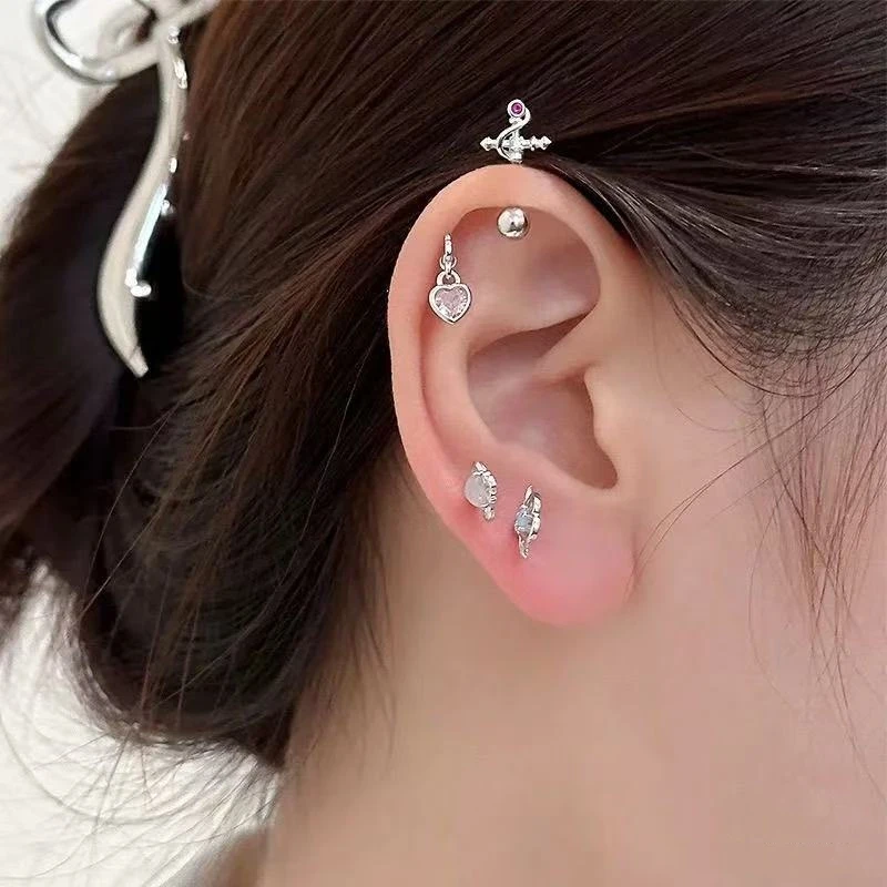 1 PCS Cute Cupid Ange 316L Stainless Steel Ear Bone Nail Silver Color Heart Wing Conch Piercing Earrings For Women Jewelry Gifts