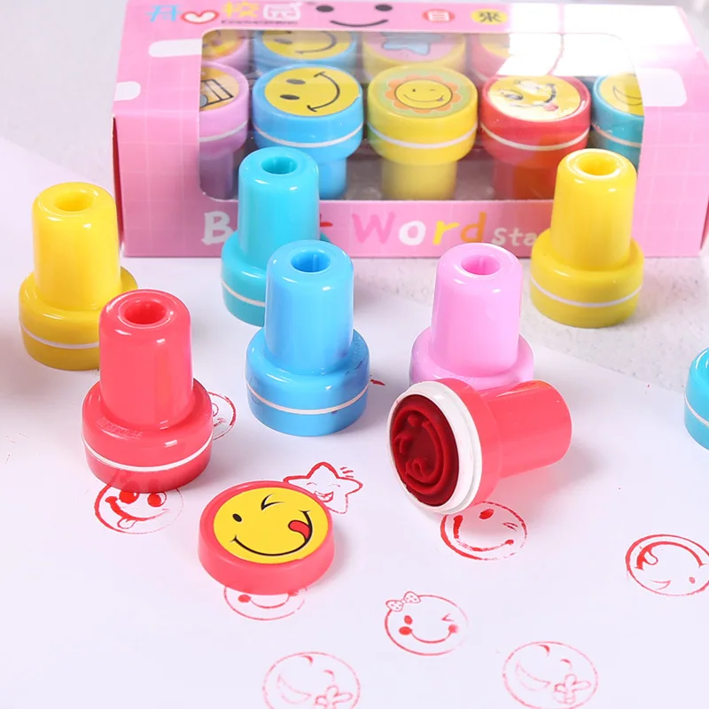 10Pcs/Set 1 Box Smiling Face Cartoon Seal Assorted Stamps for Kids Self-Ink Cartoon Stamps Party Favor Children Treasure Box