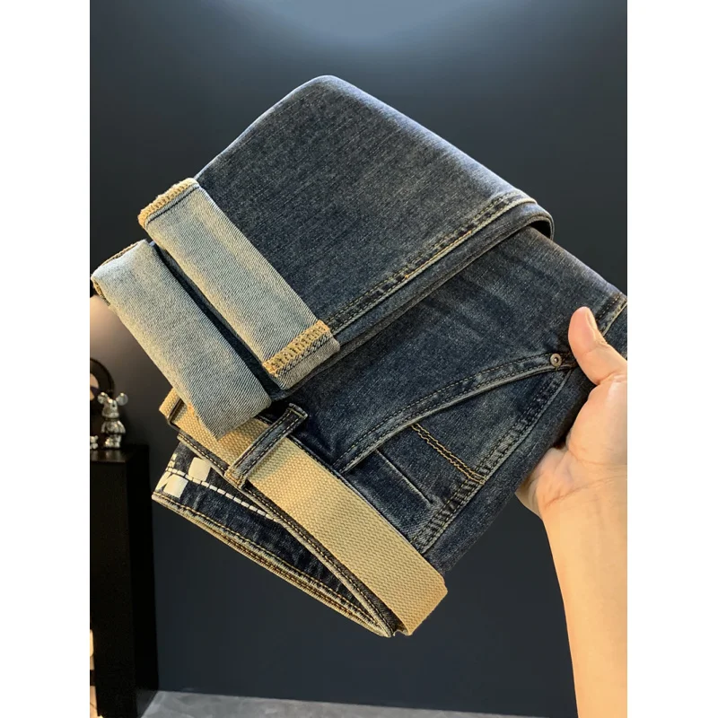 

Новые повседневные джинсы с небольшими штанинами и наклонными карманами 2023 года для мужчин, осенние универсальные облегающие и утягивающие зауженные брюки с маленькими штанинами