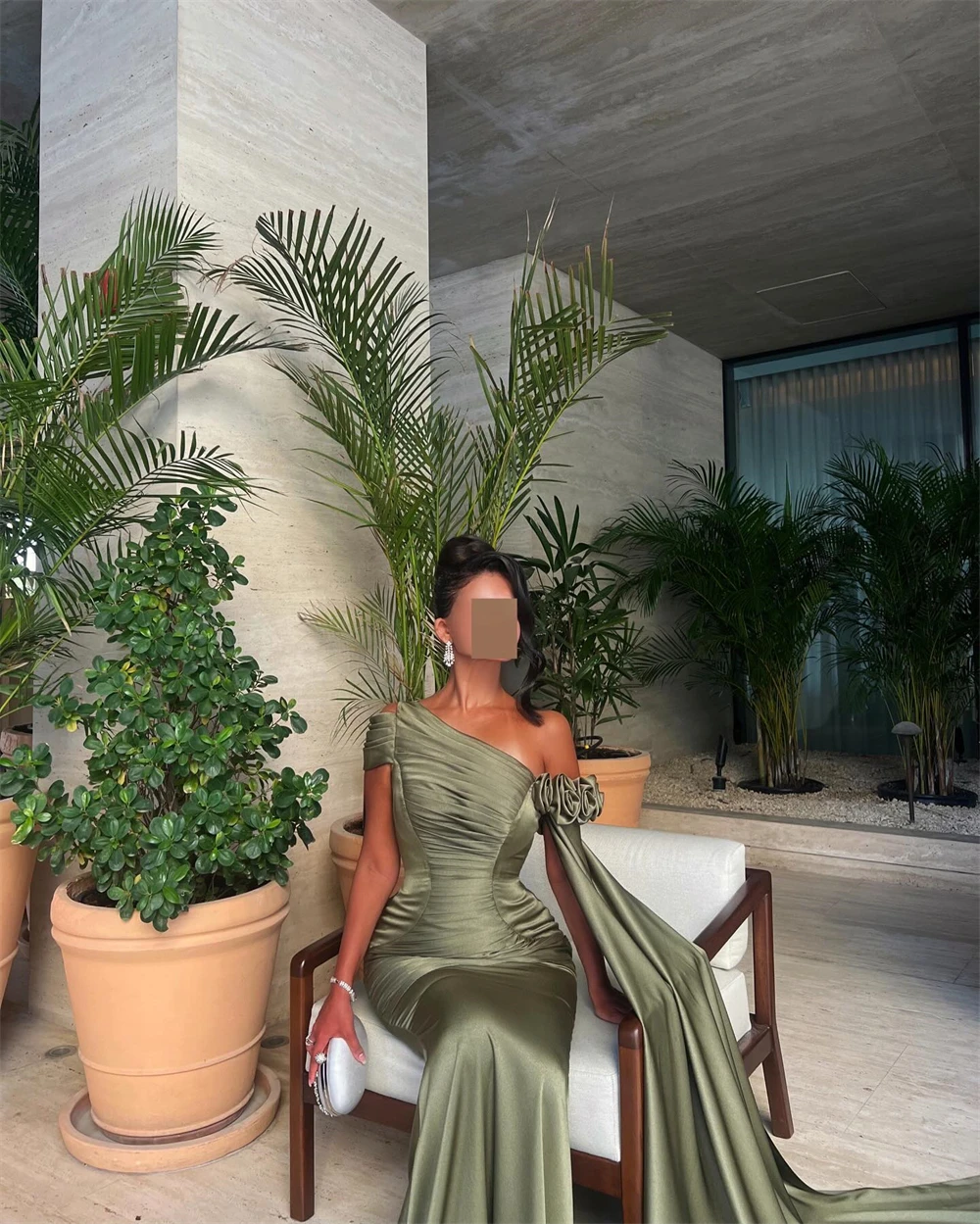 Customized Exquisite Soft Satin One Shoulder Sleeveless Evening Dress Exquisite Mermaid Watteau Train Flowers Celebrity Gowns