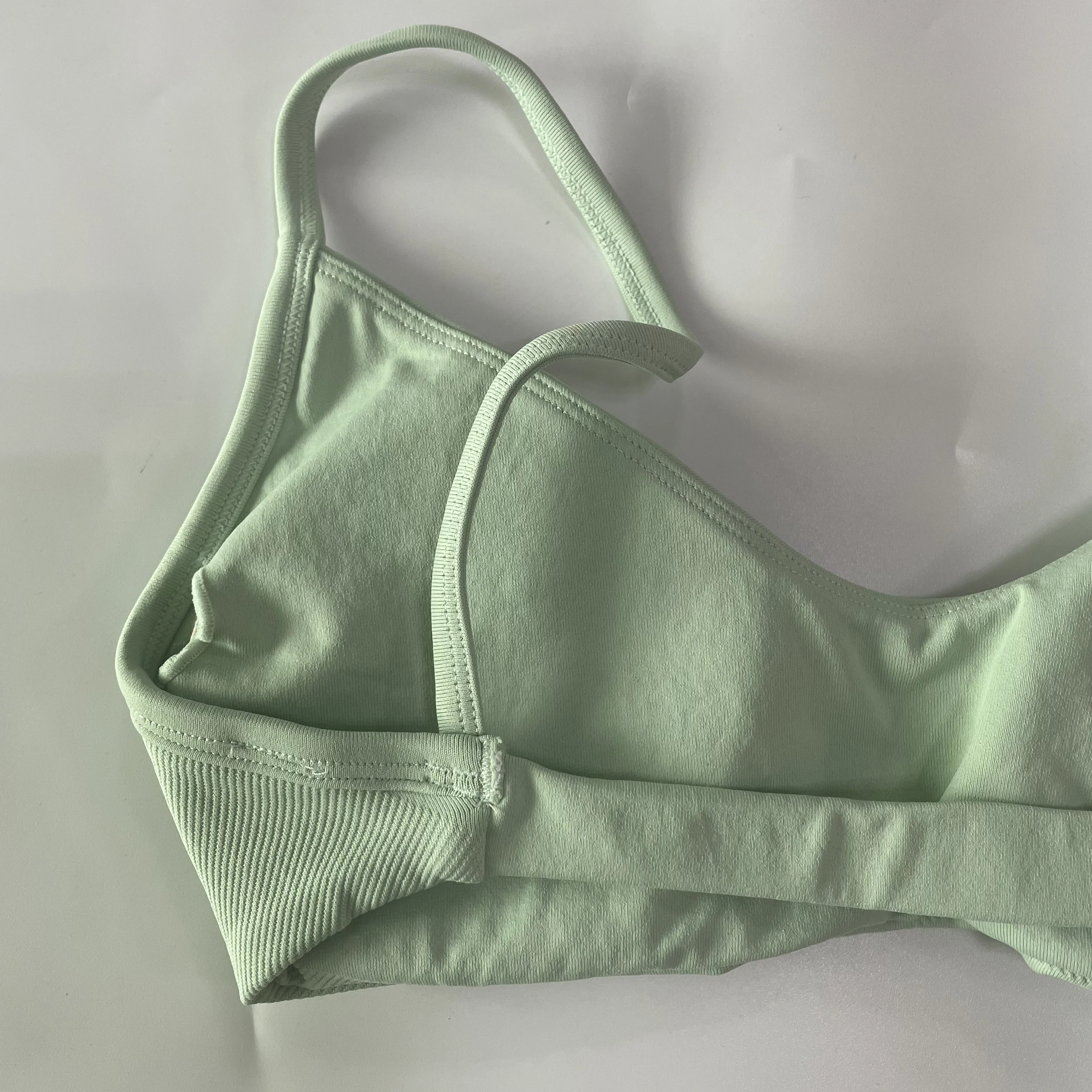 Pericic Sport-BH mit Rundhalsausschnitt für Damen, nahtloser Sport-BH, Sport-Top, Unterwäsche mit Polstern, sexy, rückenfreier BH, Yoga-Kleidung, Trainings-Fitness-BH – Detail 9