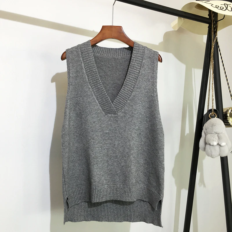 V-neck knitted vest women\'s sweater autumn and winter new Korean loose wild sweater vest sleeveless sweater