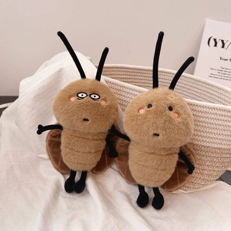 Funny Cockroach Plush Keychain Cartoon Roach Stuffed Doll Pendant Car Key Ring Backpack Bag Decor Kid Gift