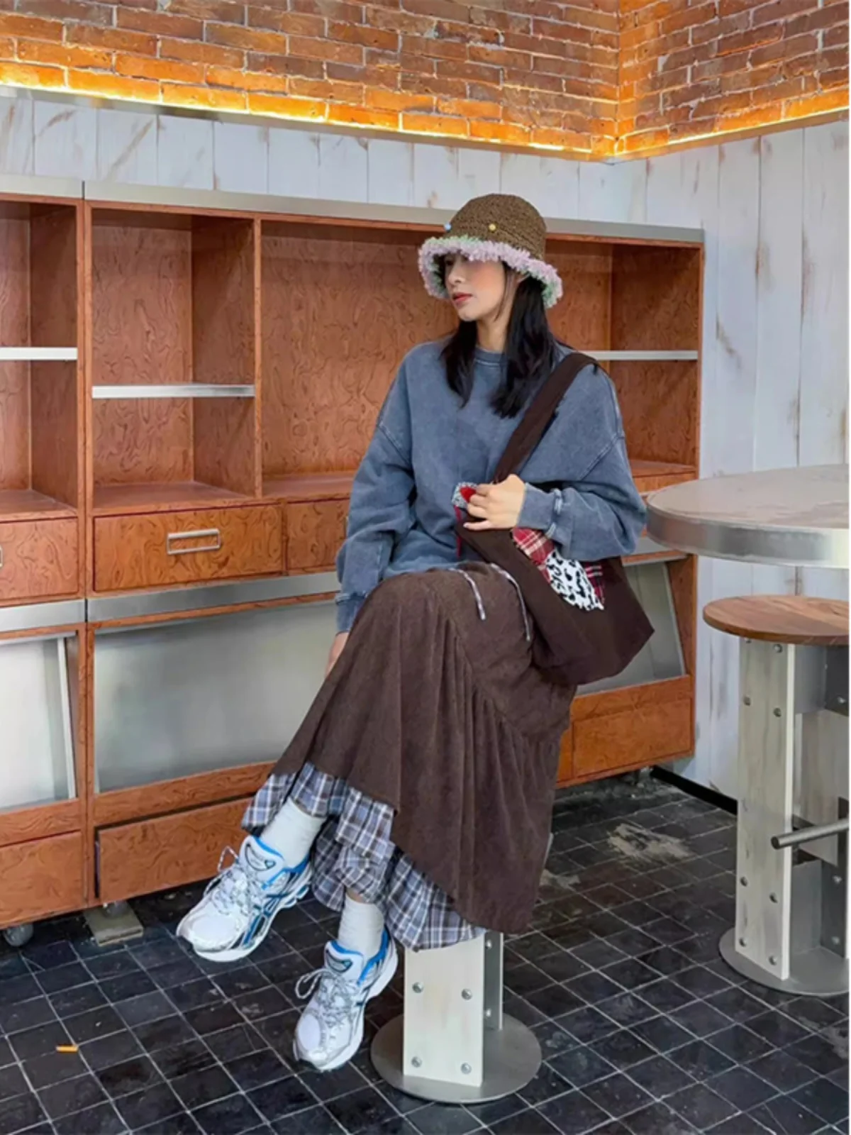 

Тяжелая юбка-торт в стиле ретро, женская осенне-зимняя коричневая вельветовая тонкая юбка-миди трапециевидной формы с высокой талией, цветная модная женская юбка