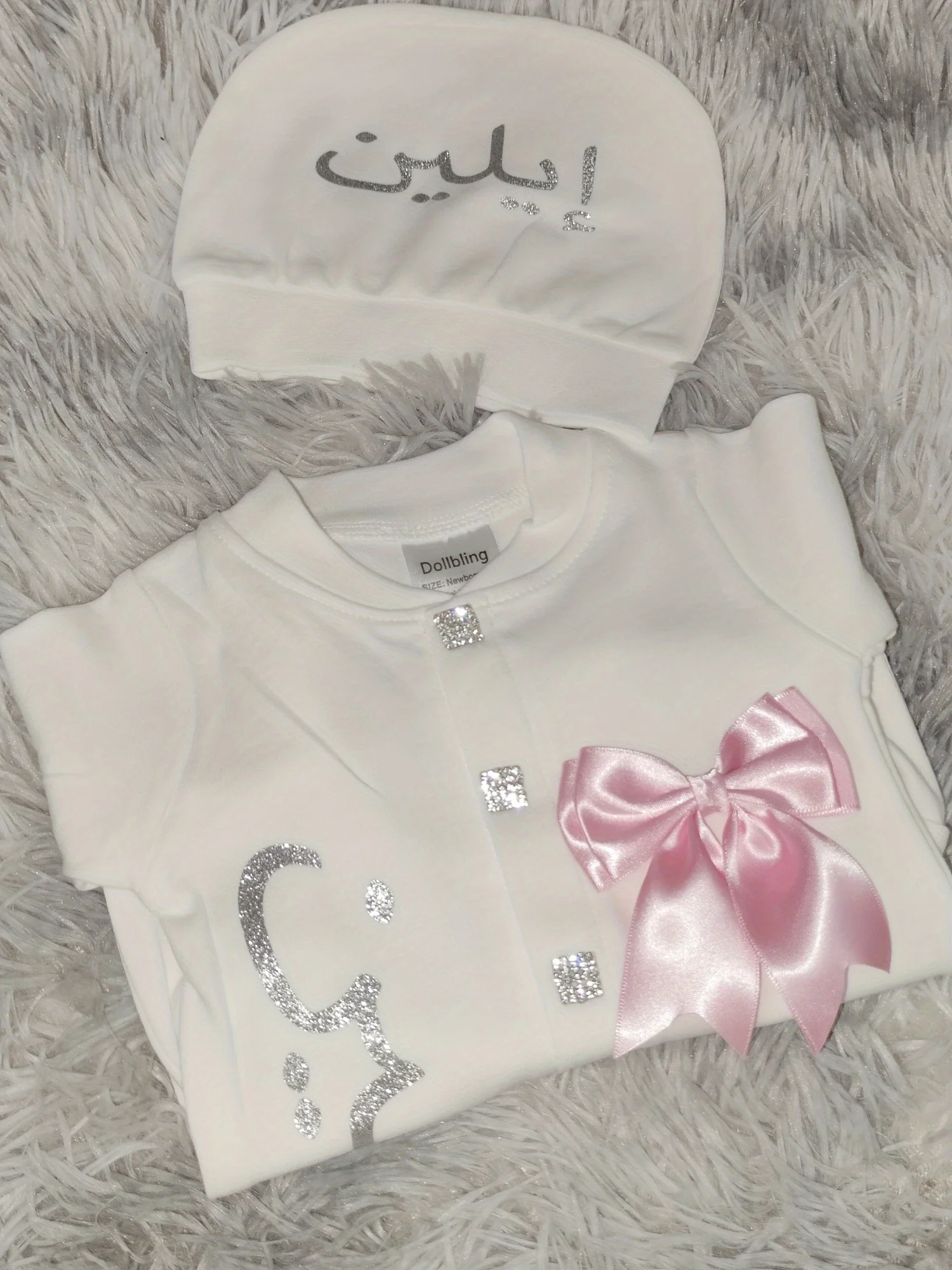 Pink Bow Tie From The Middle East Custom Name Holiday Exclusive Customization Super Atmosphere Dreamy Sparkling Set