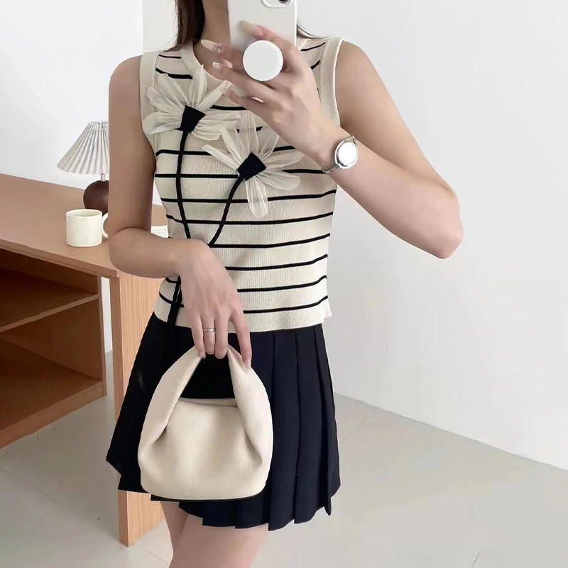 Summer Fashion Chic Flower Knitted Camisole Women Round Neck Sleeveless Striped Tank Top