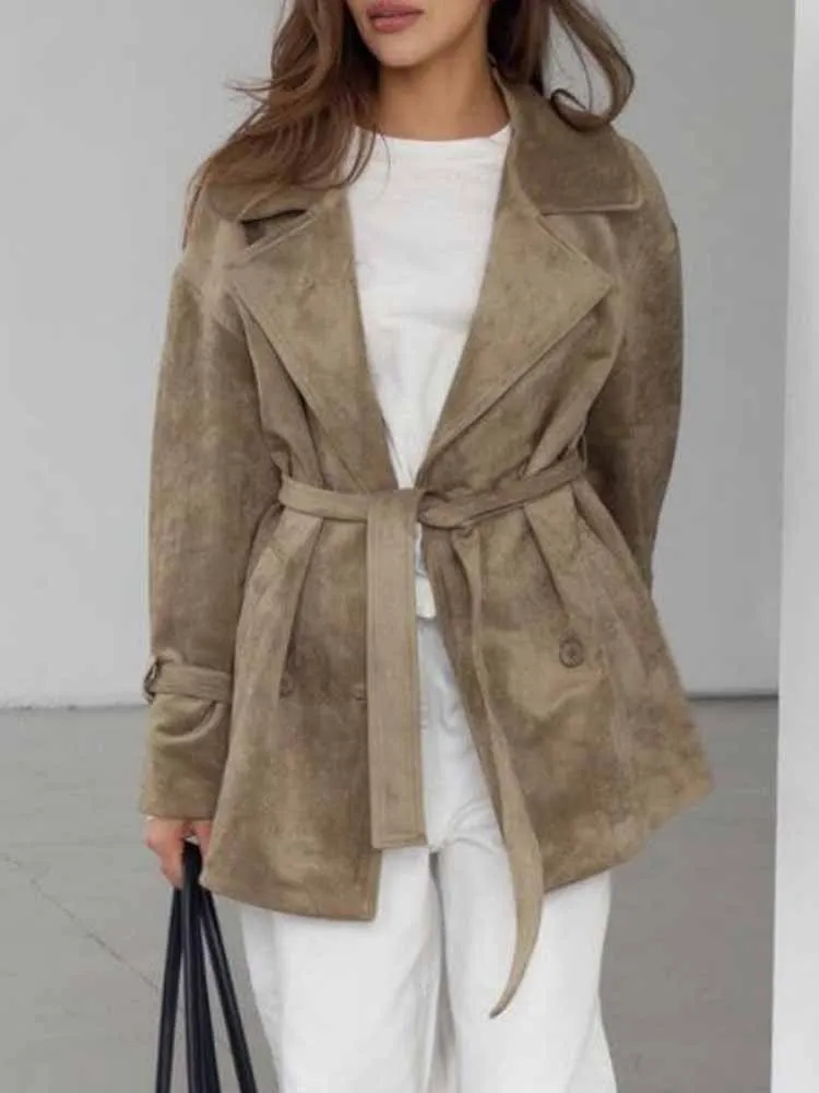 

BKQU Vintage Lace-Up Suede Jacket Women Long Sleeve Loose Lapel Pocket Warm Coat 2025 Autumn Winter New Commute Lady Outerwear