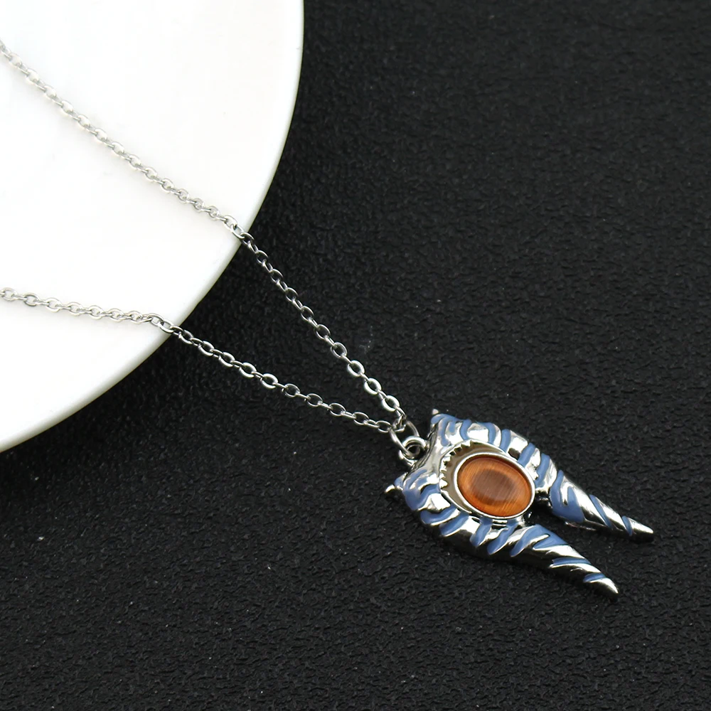 Movie Star Wars Ahsoka 3D Mandrils Necklace : Officially Licensed Lucasfilm Disney Pendant Necklace Chain