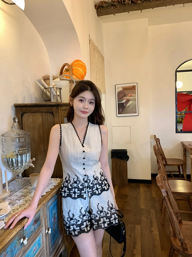 

Летний кружевной комплект с цветочной вышивкой Syeee: женский приталенный полосатый костюм-комбинация премиум-класса