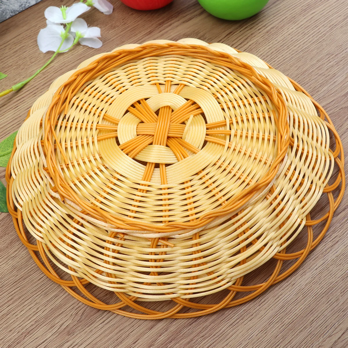Handmade Plastic Simulate Rattan Fruit Basket Smooth Modern Minimalist Design Storage Basket for Vegetables Snacks Sundries