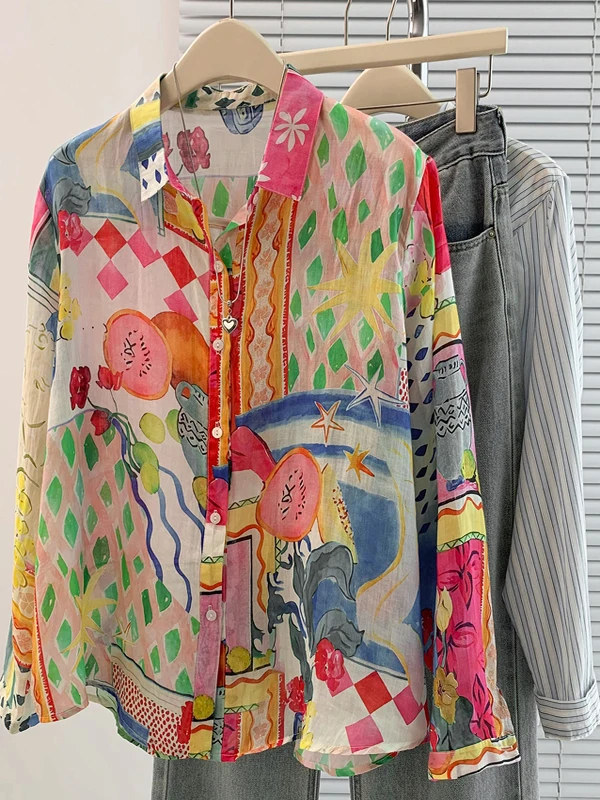   Damska bluzka z długim rękawem, nadrukiem, idealna na wiosnę i jesień, luźna, klasyczny kołnierzyk, oddychająca, wygodna, modna.