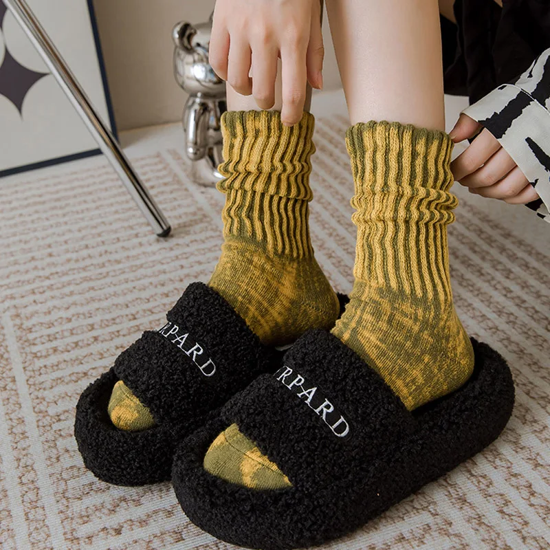 Autumn and Winter Women's Mid length Socks Thick Thread Couple Socks Street Faded Old Cotton Socks Personalized Warm Men's Socks image 2