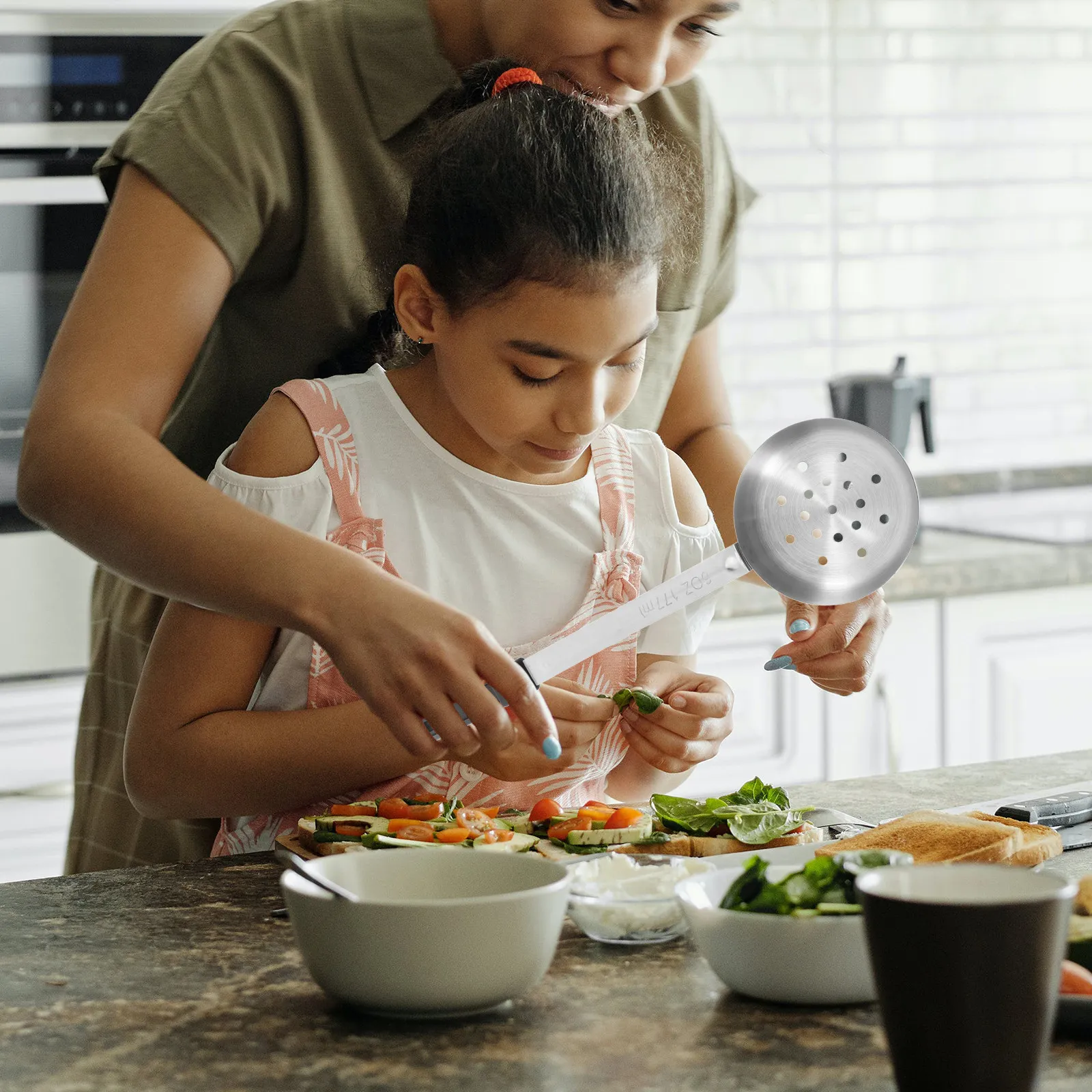 Premium Stainless Steel Portion Control Ladle Flat Bottom Slotted Serving Spoon for Kitchen Sauce Spreading Soup Scooping Weight