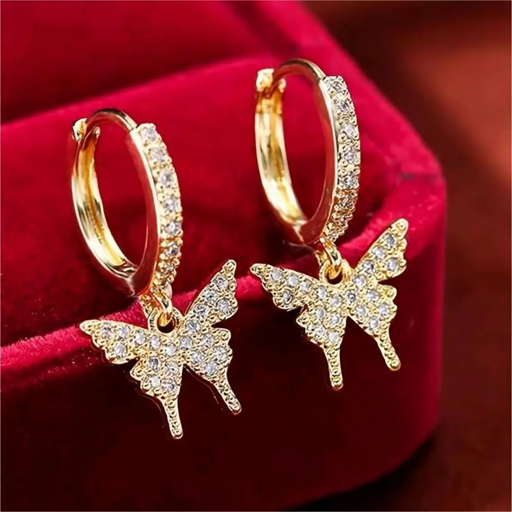 Fashion, luxury and sweet design, full diamond, 18K gold-plated four-leaf clover earrings, daily commuting, Joker 2023 selection
