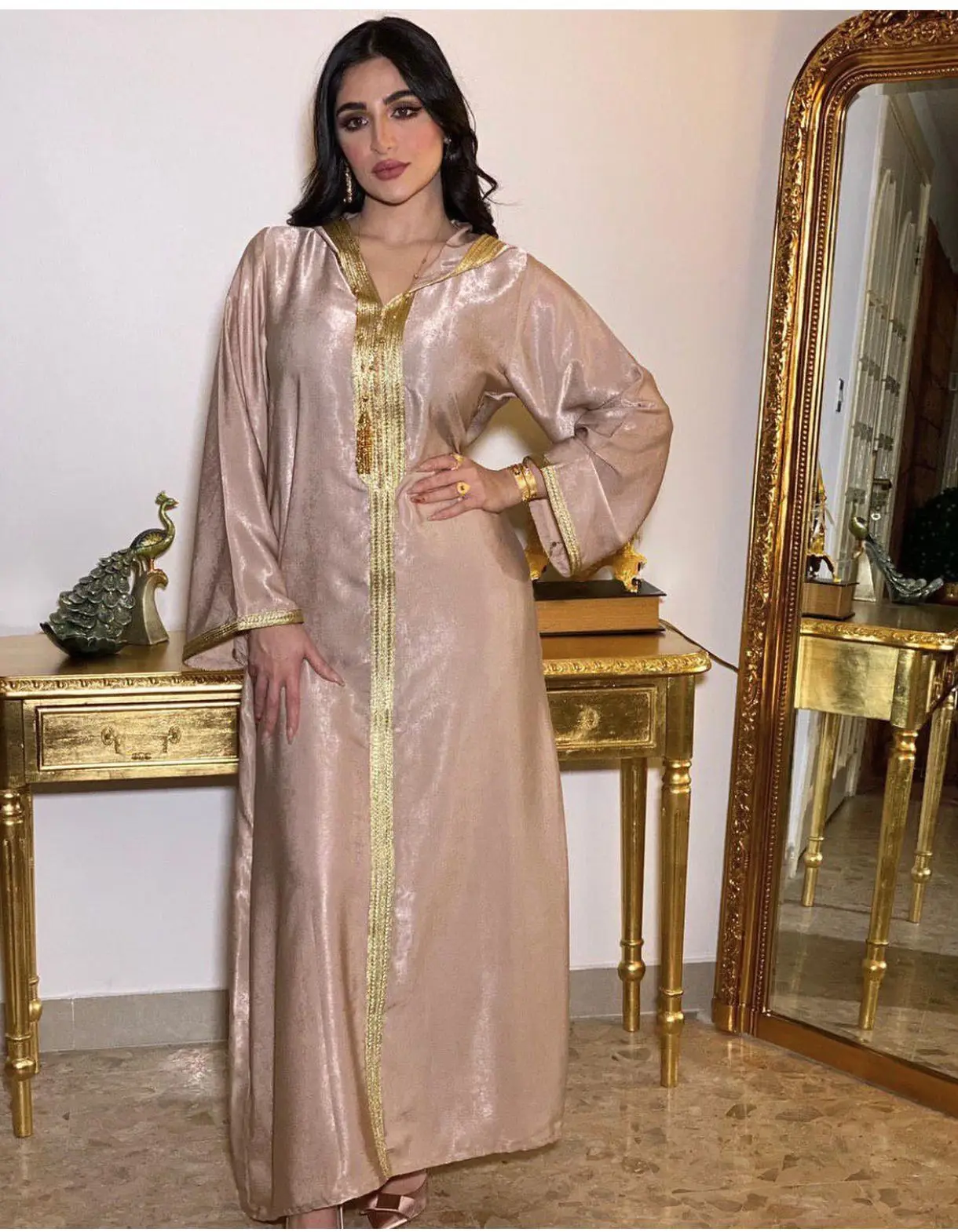 Vestido largo musulmán para mujer Abaya con capucha de terciopelo Maxi bata vestido árabe de Oriente Medio marroquí Medio Oriente Dubai Kaftan Ramadán nuevo