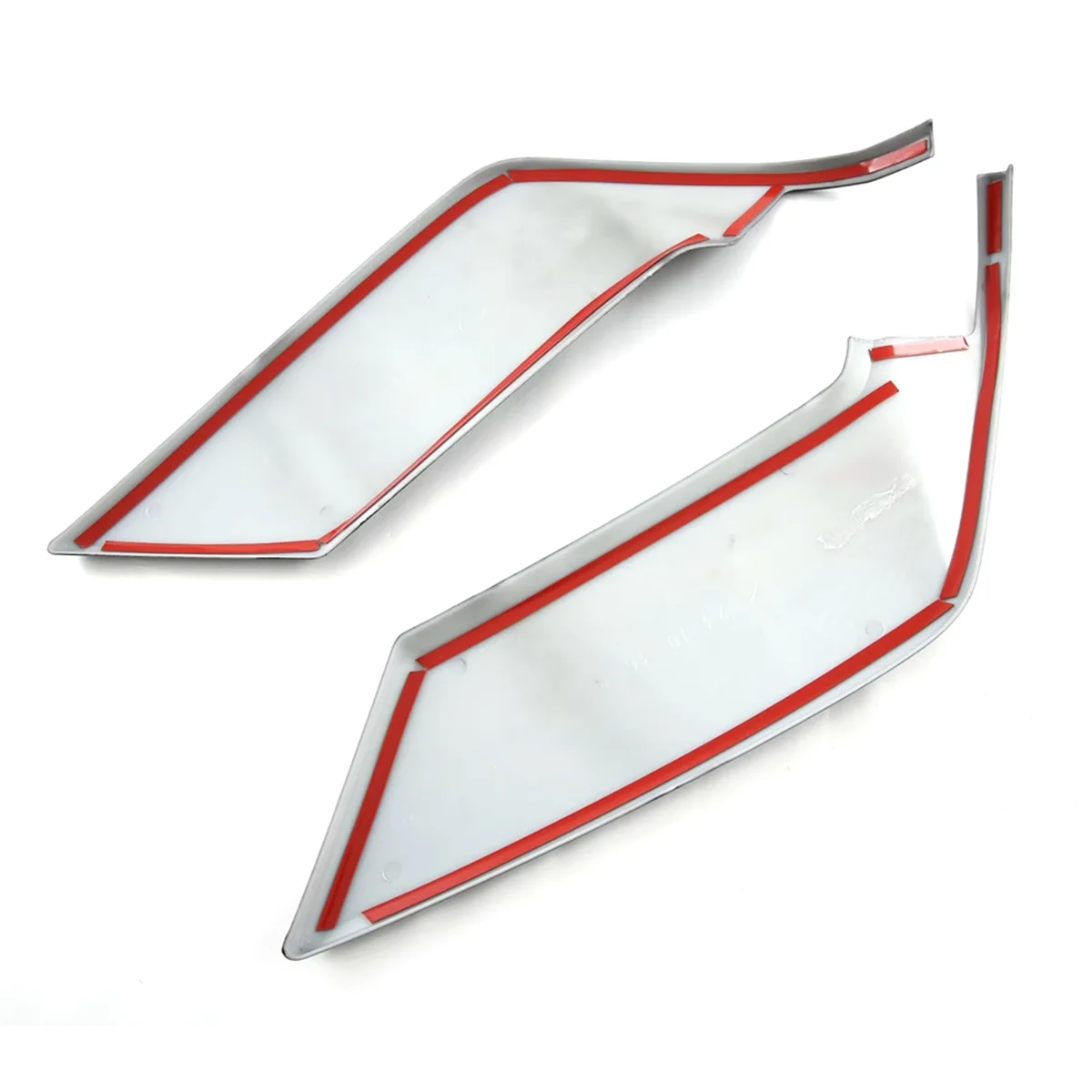 

#557T Car Front Bumper Side Splitter Spoiler Decor Cover Trim for BYD (Carbon Fiber Color)
