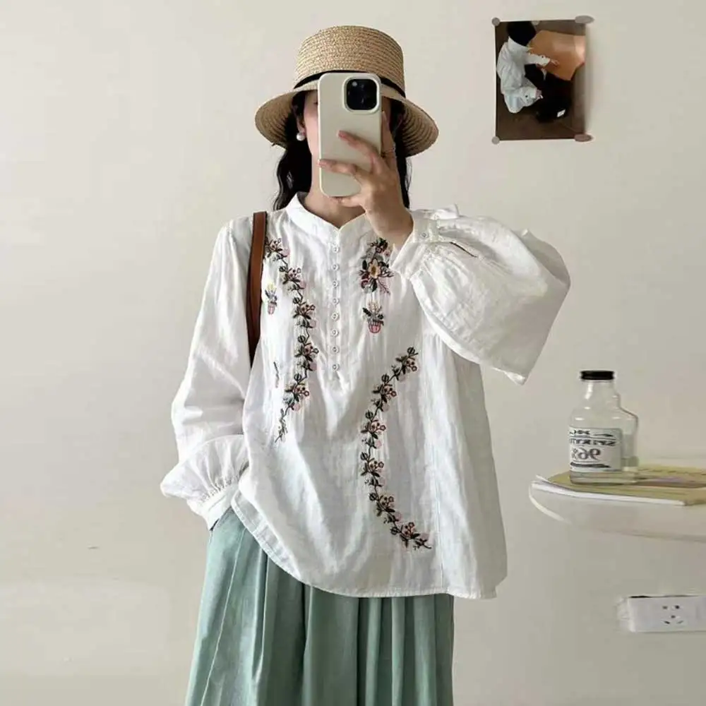 

Японские милые хлопковые рубашки с цветочной вышивкой для девочек, женские осенние повседневные свободные блузки с воротником-стойкой и длинными рукавами, топы