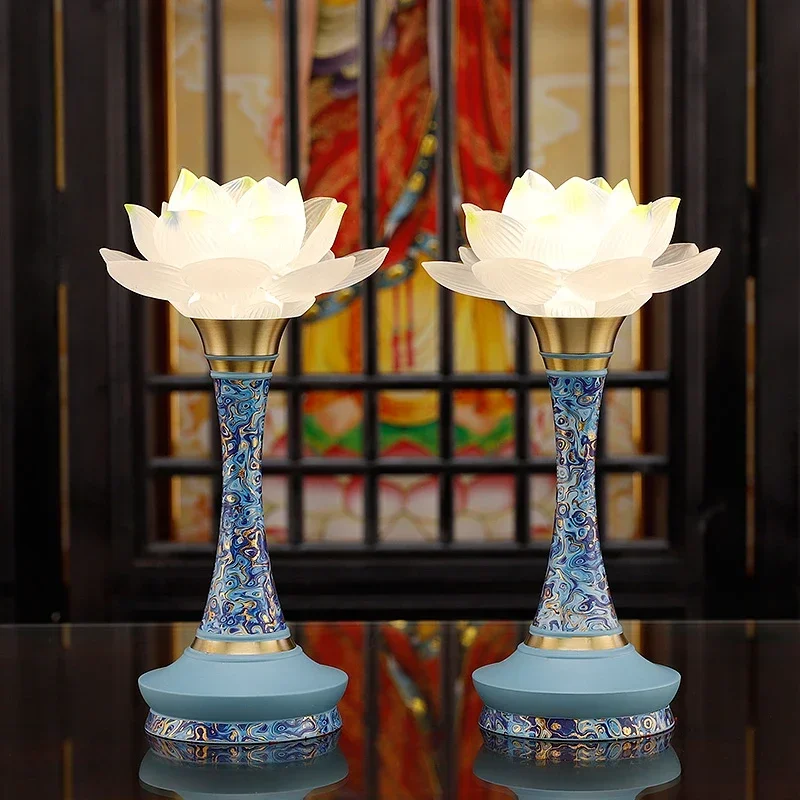 Brass sea blue glazed lotus lamp