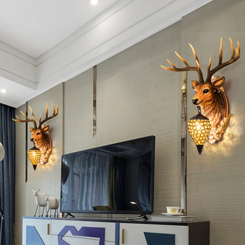 American Retro Lucky Deer Head Wall Light Living Room Kitchen Nordic Resin Lamp Simulation Animal Decoration Bracket Lights