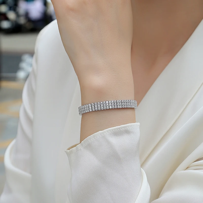 JIUZUAN مويسانيتي سوار تنس واسع 925 فضة 18K مطلية بالذهب بيان مجوهرات للحزب هدية للنساء