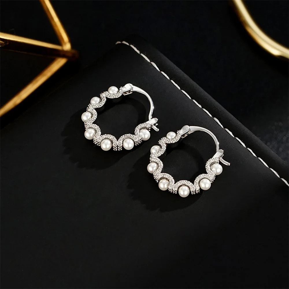 แฟชั่นวินเทจคลาสสิกไข่มุกต่างหูเงินและหูสําหรับสาวปาร์ตี้ของขวัญเครื่องประดับขายส่ง