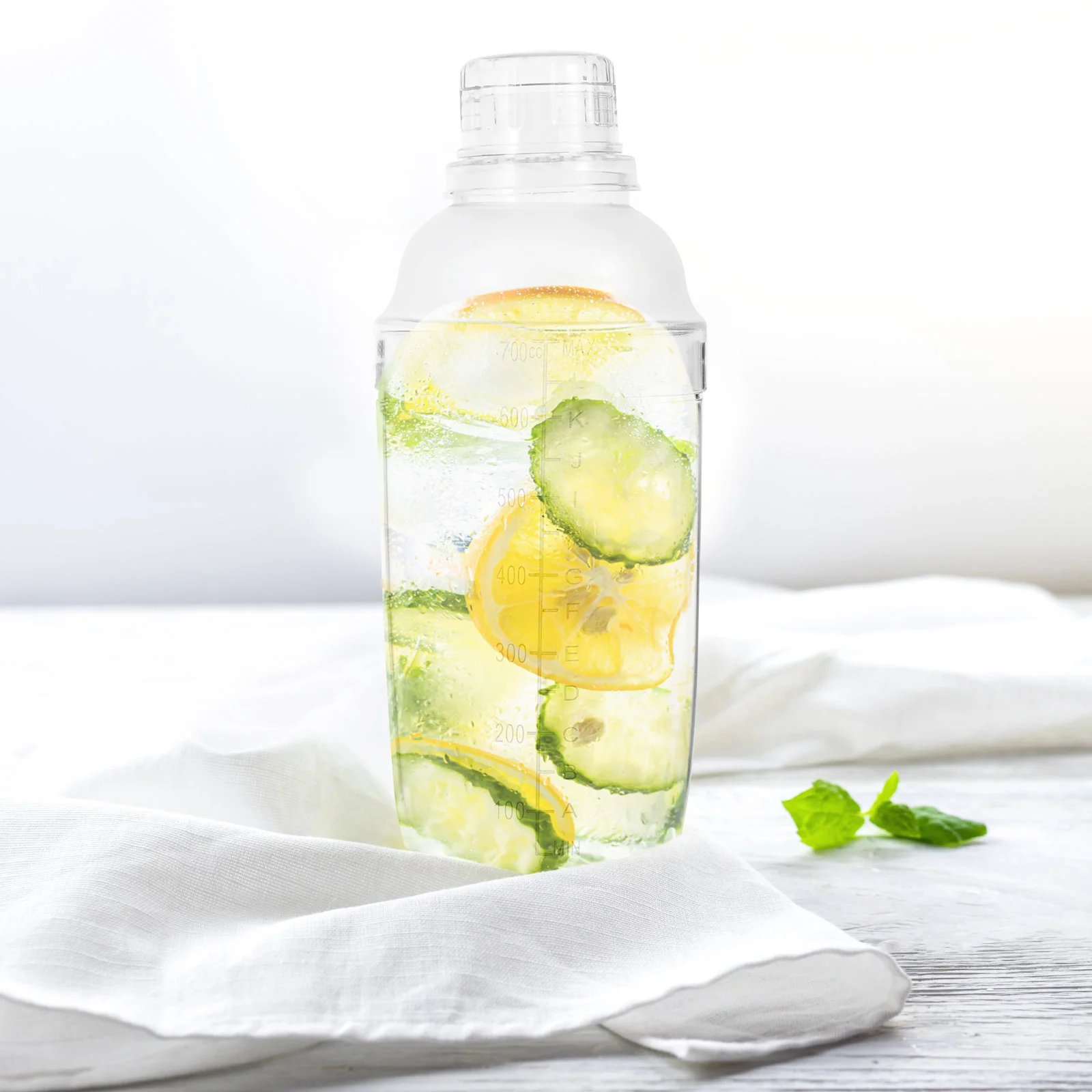 

700Ml Snow Cup Transparent Drink Shaker Leak Proof Portable Mixing Cup For Bar Home Kitchen Use Plastic Cocktail Mixer Cold