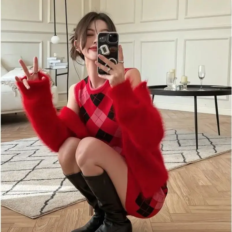 One-Piece/Two-Piece Knitted Rhombus Vest Dress Red Sweater Cardigan Coat Women New Autumn Winter Suit