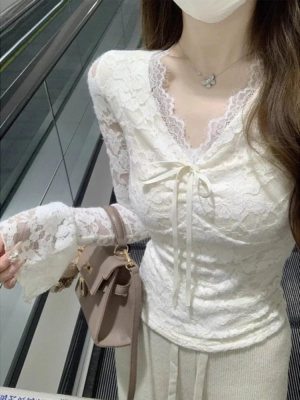 

plus Size Women's Long Sve V-Ne Lace T-irt Slim Fit Inner Wear Base irt Top Korean Sle Commute Faion Winter Season