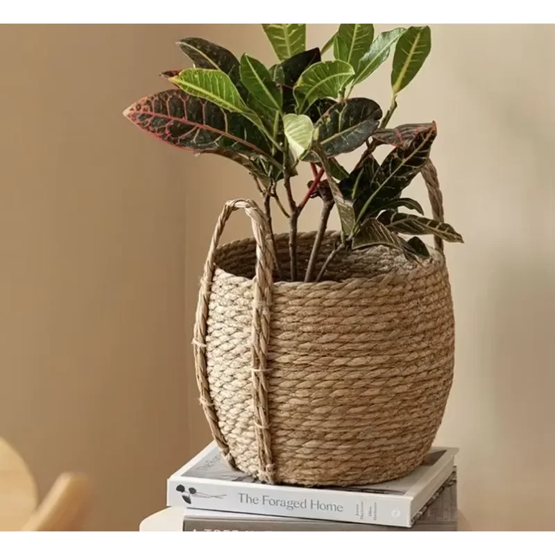 Large Outdoor Imitation Rattan Hanging Basket Wood Wall Mounted Flower Pot Hand Woven Planter for Garden Home Decoration
