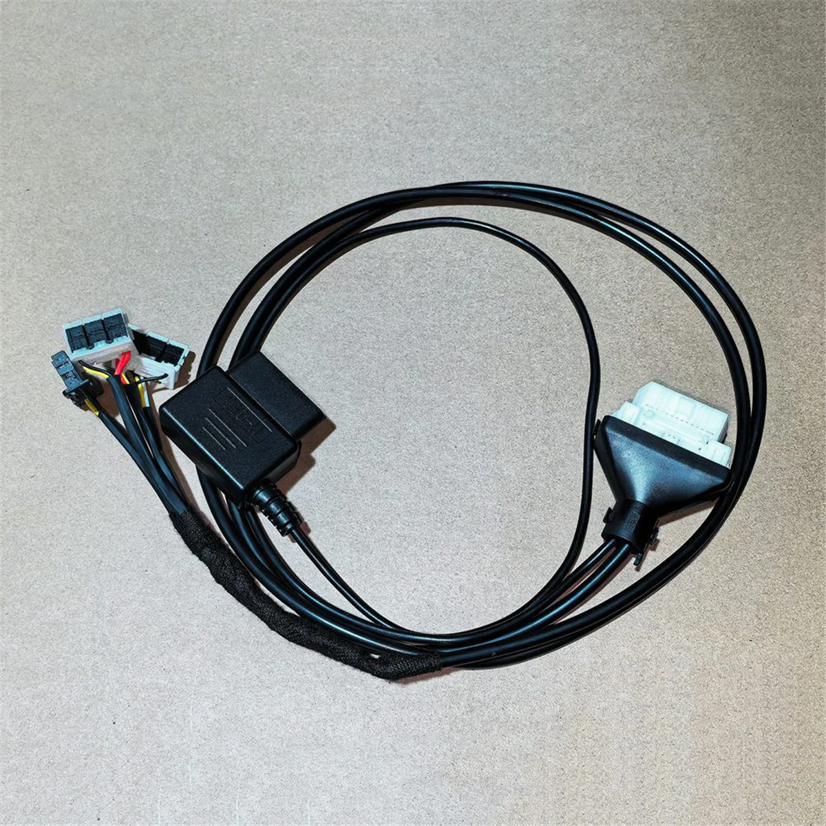 T48C_3 In 1 Cable 4… - image