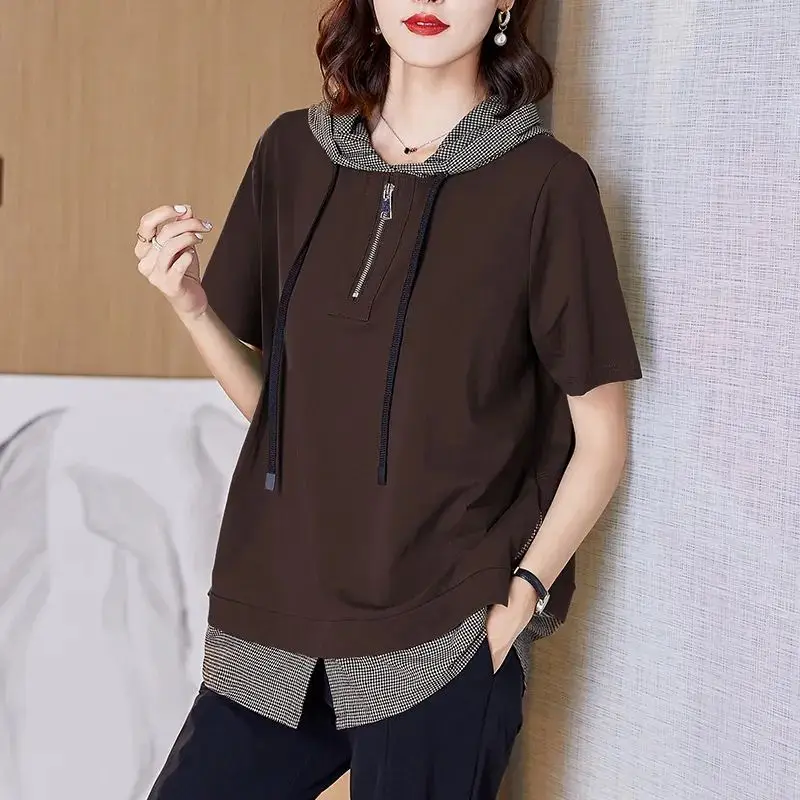 

Women's Summer New Hooded Collar Pullover Fashion Plus Size T-shirt Zipper Plaid Splicing Leisure Versatile Short Sleeve Tops