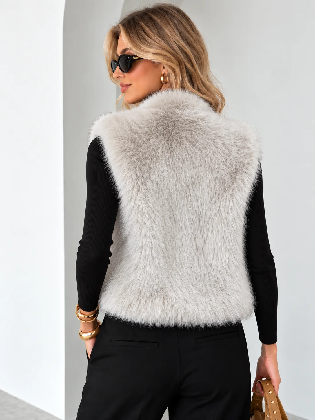 Elegant Faux Fur Vest Fluffy Sleeveless Cropped Jacket Women Fuzzy Waistcoat Plush Winter Outerwear Casual Warm Layering Vest