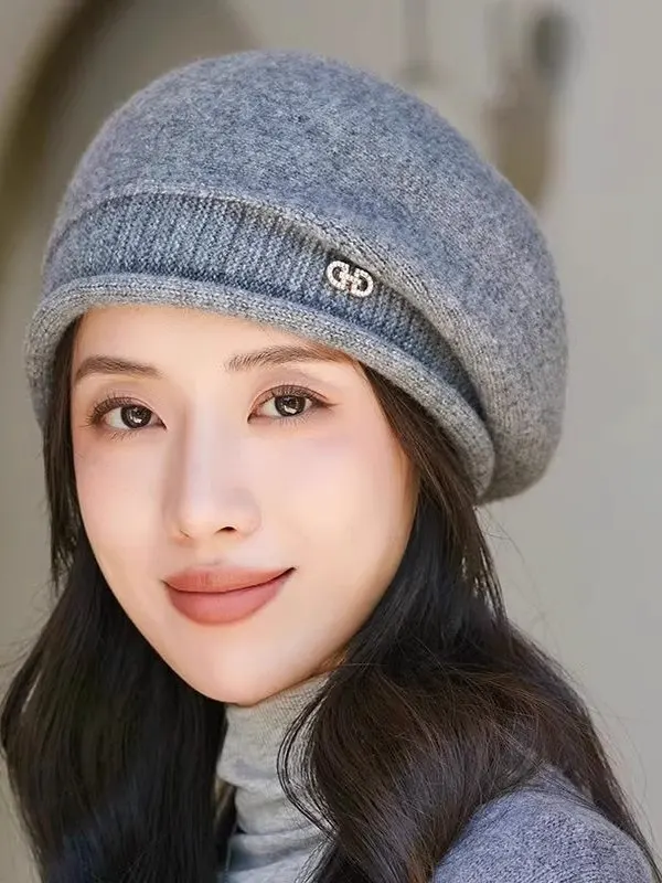 Fashionable Knitted Hat Women's Winter Anti-Cold Autumn Winter Versatile Warm Stylish Ear Protection Wool Beret Hat