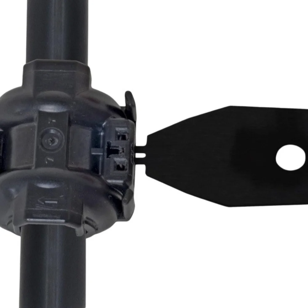 Precision AC Disconnect Tool for Toyota Models Built to Assist in Maintaining System Integrity During HVAC Component Replacement