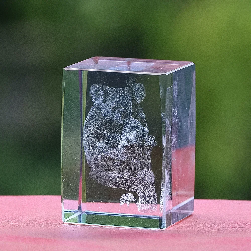 

Koala Sculpture Three-dimensional Mini Crystal Cube Transparent Inter-engraving Desktop Ornaments Living Room Decoration Artwork