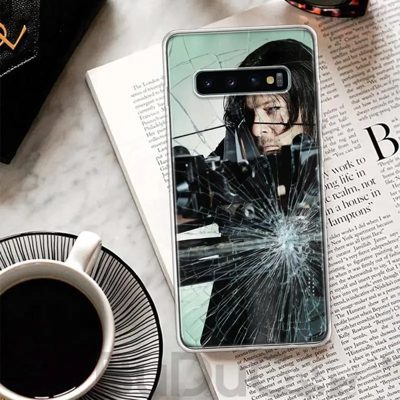 The Walking Dead Daryl Dixon Cover For Samsung Galaxy S23 S22 S24 Ultra S21 Plus S20 FE Phone Case S10 + S10E S9 S8 Print Coque