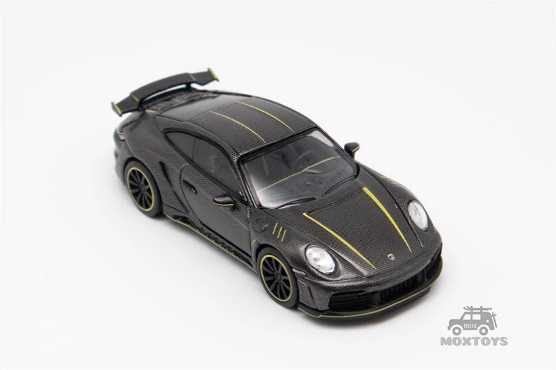 PopRace 1:64 992 STINGER GTR CARBON EDITION Black Diecast Model Car