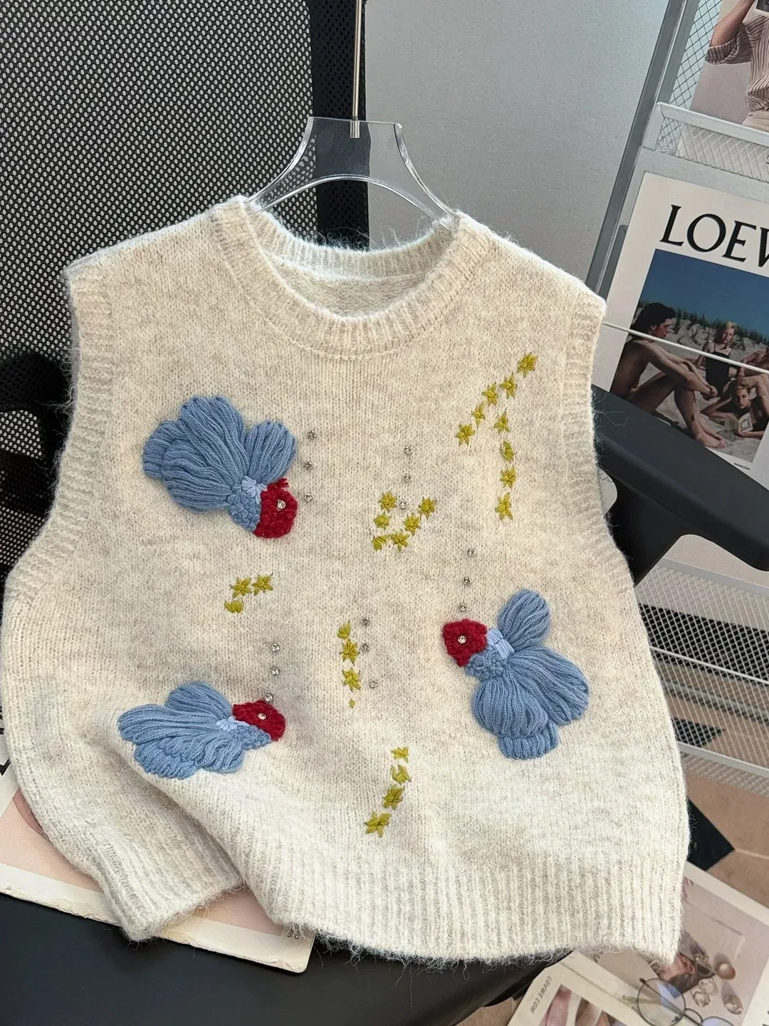 Women's Embroidered Sweater Heavy Industry Goldfish Overhead Winter New Style Ultra Beautiful 3D Hook Flower Layering Vest
