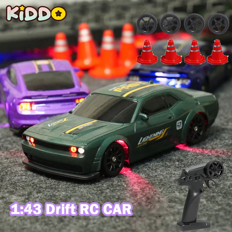 

1:43 Drift Racing RC Модель автомобиля Полномасштабная 2,4G Полноприводный мини RC автомобиль Высокоскоростная тяговая мини-модель автомобиля для соревнований Рождество