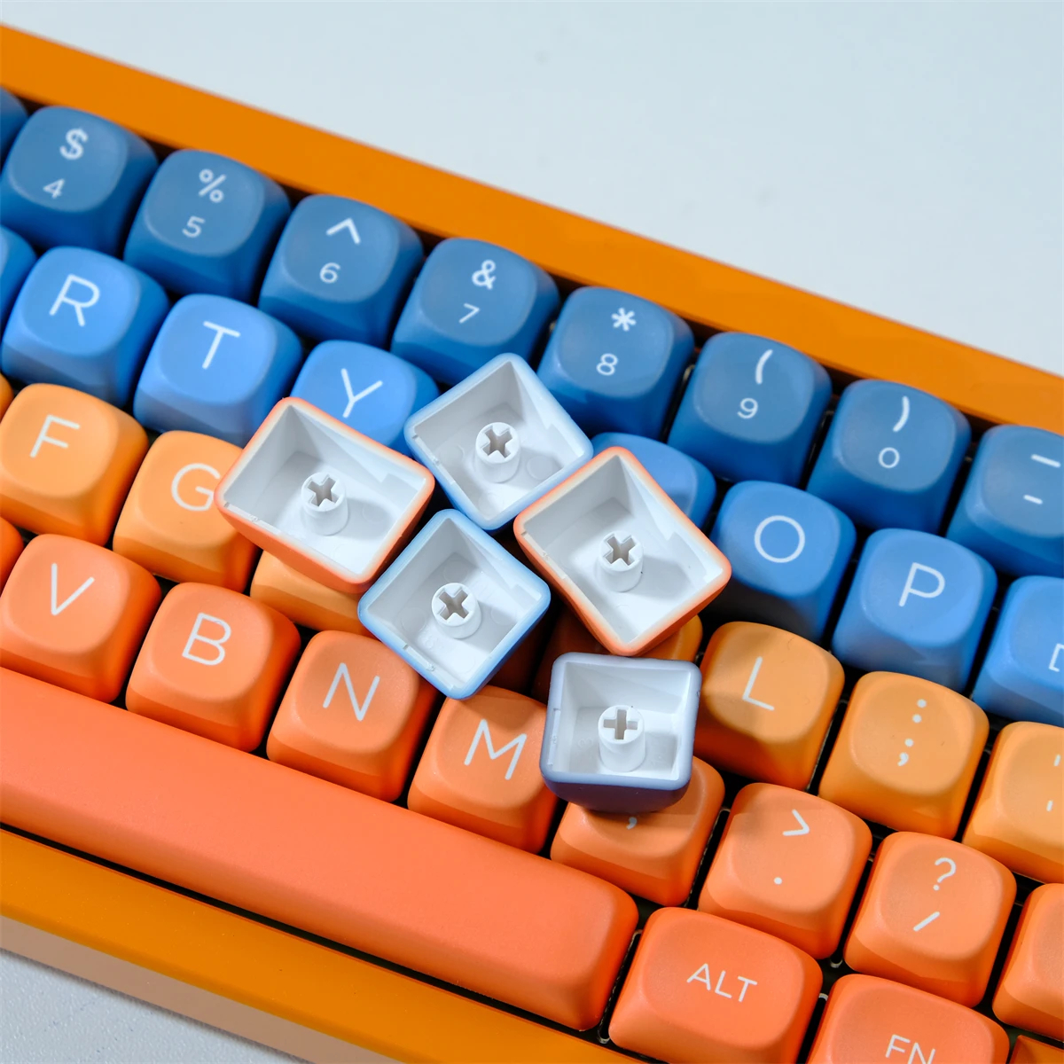 Gradient Color Skyline 126 Keys PBT Keycaps Five-sided Sublimation MOA Profile Keycaps For MX Switches Mechanical Keyboard