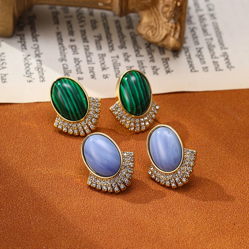 

Fan shaped natural stone earrings