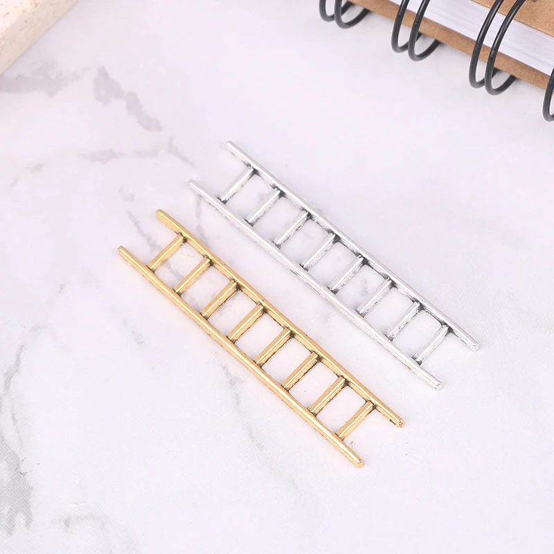 Dollhouse Miniature Metal Ladder Stairs, Pretend Play Brinquedos, Acessórios para Móveis, Doll House, Home Decor, Kids, 5Pcs